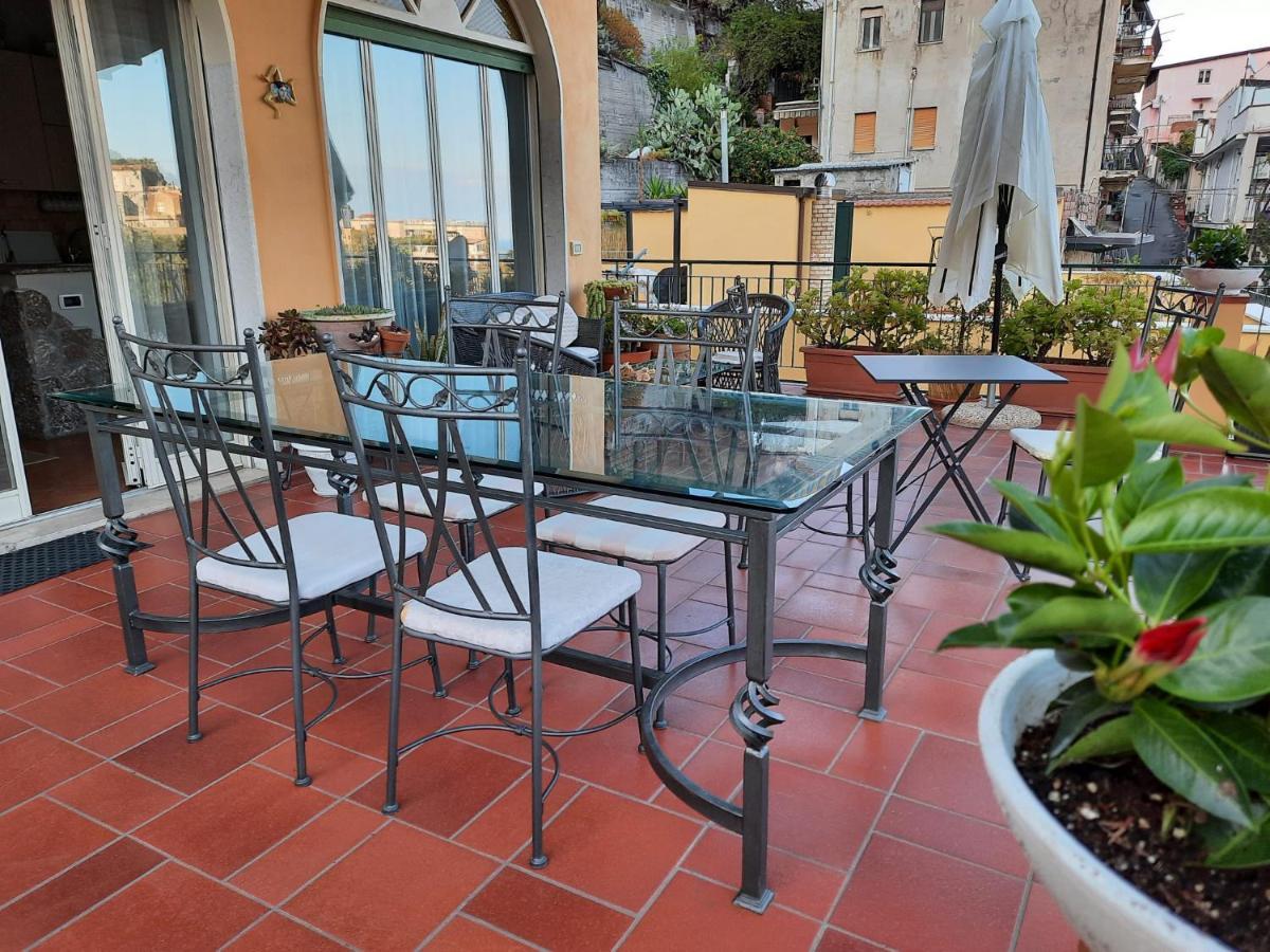 B&B Greco Home Taormina Exterior photo