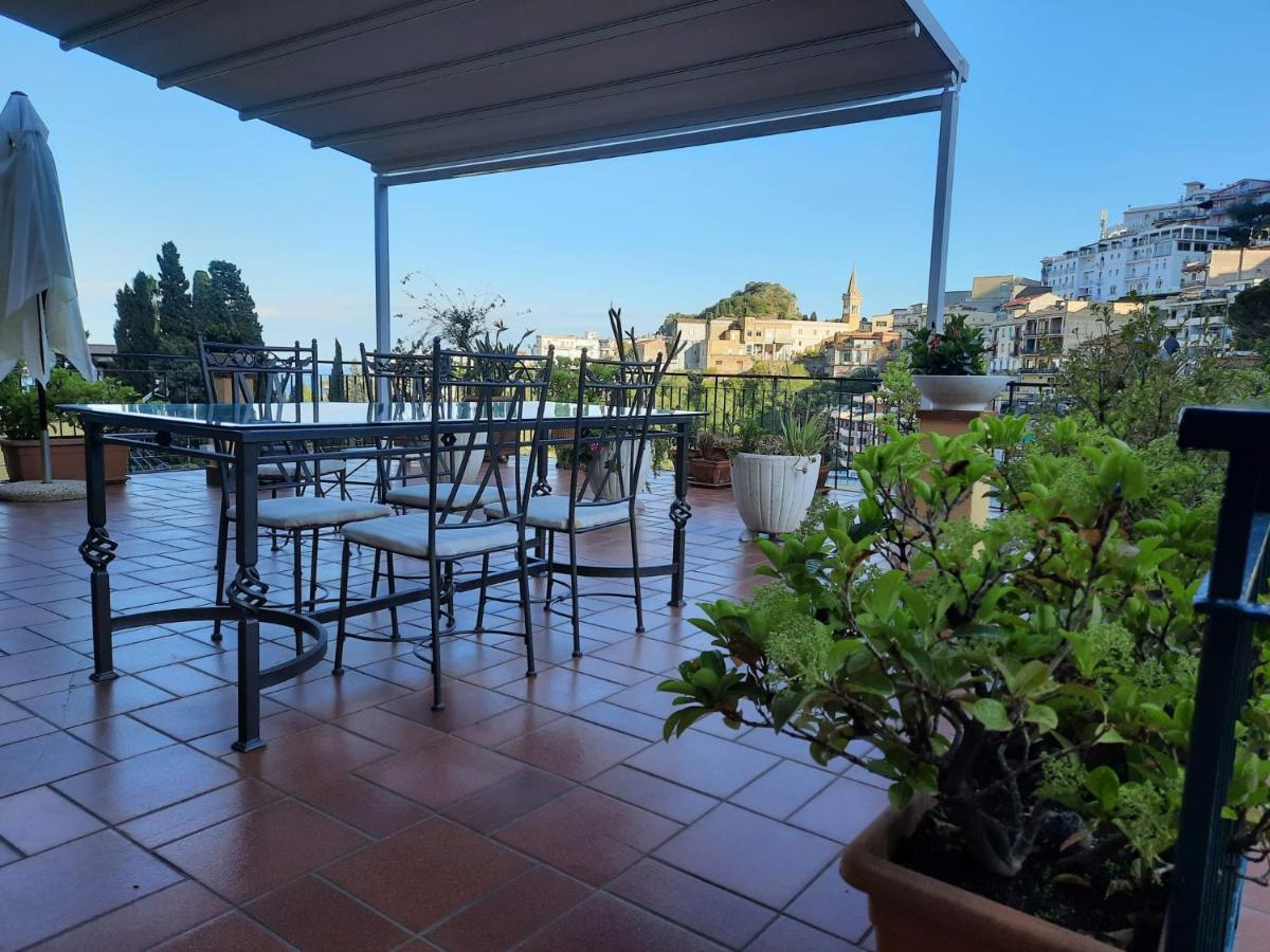 B&B Greco Home Taormina Exterior photo
