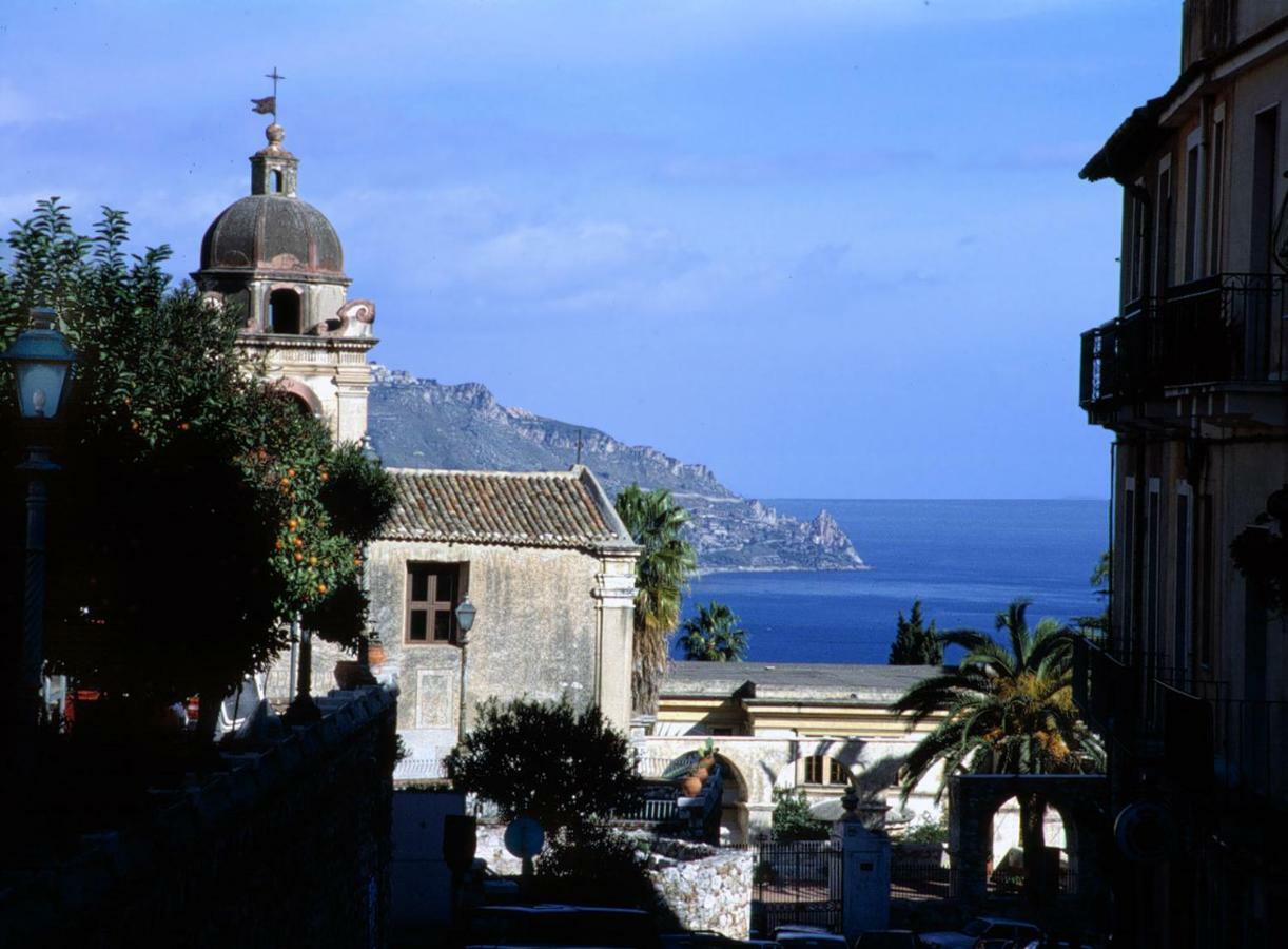 B&B Greco Home Taormina Exterior photo